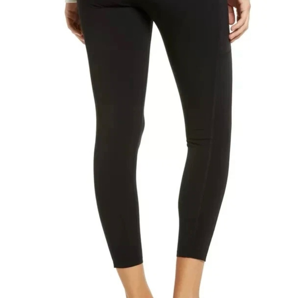 Spanx EveryWhere 7/8 Active Pocket Legging